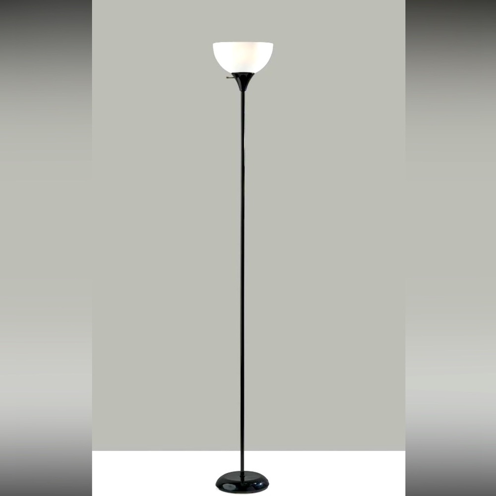 💡 TALL CHIC FLOOR LAMP 💡 - Picture 3 of 3